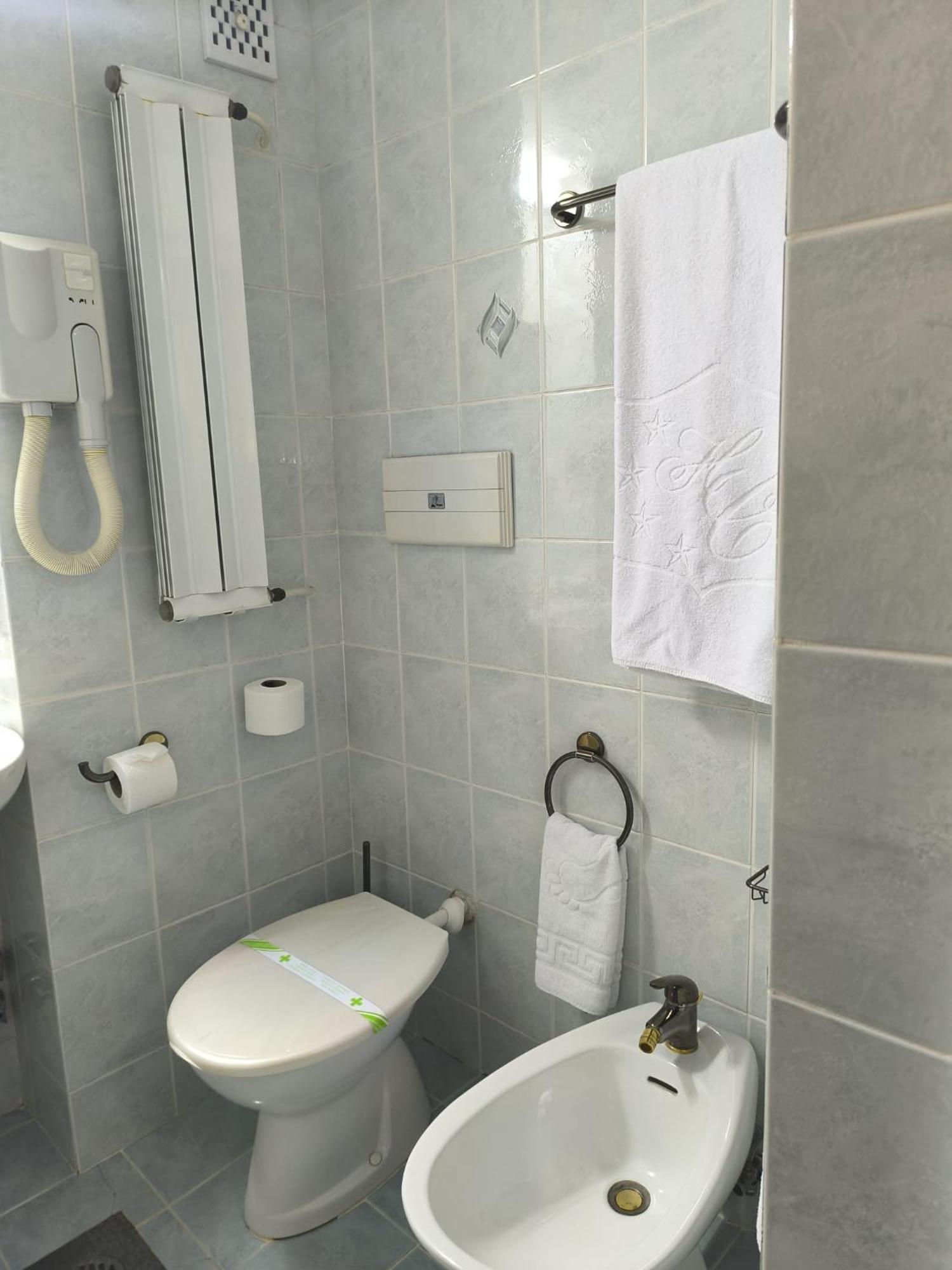 Hotel Carpati Baia Mare Extérieur photo